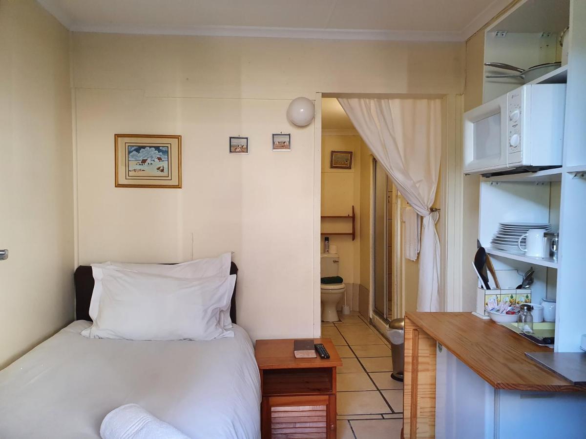 Lakeside Accommodation Knysna Bagian luar foto