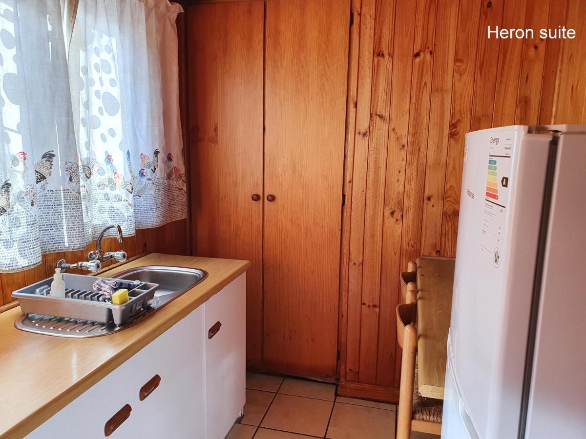Lakeside Accommodation Knysna Bagian luar foto