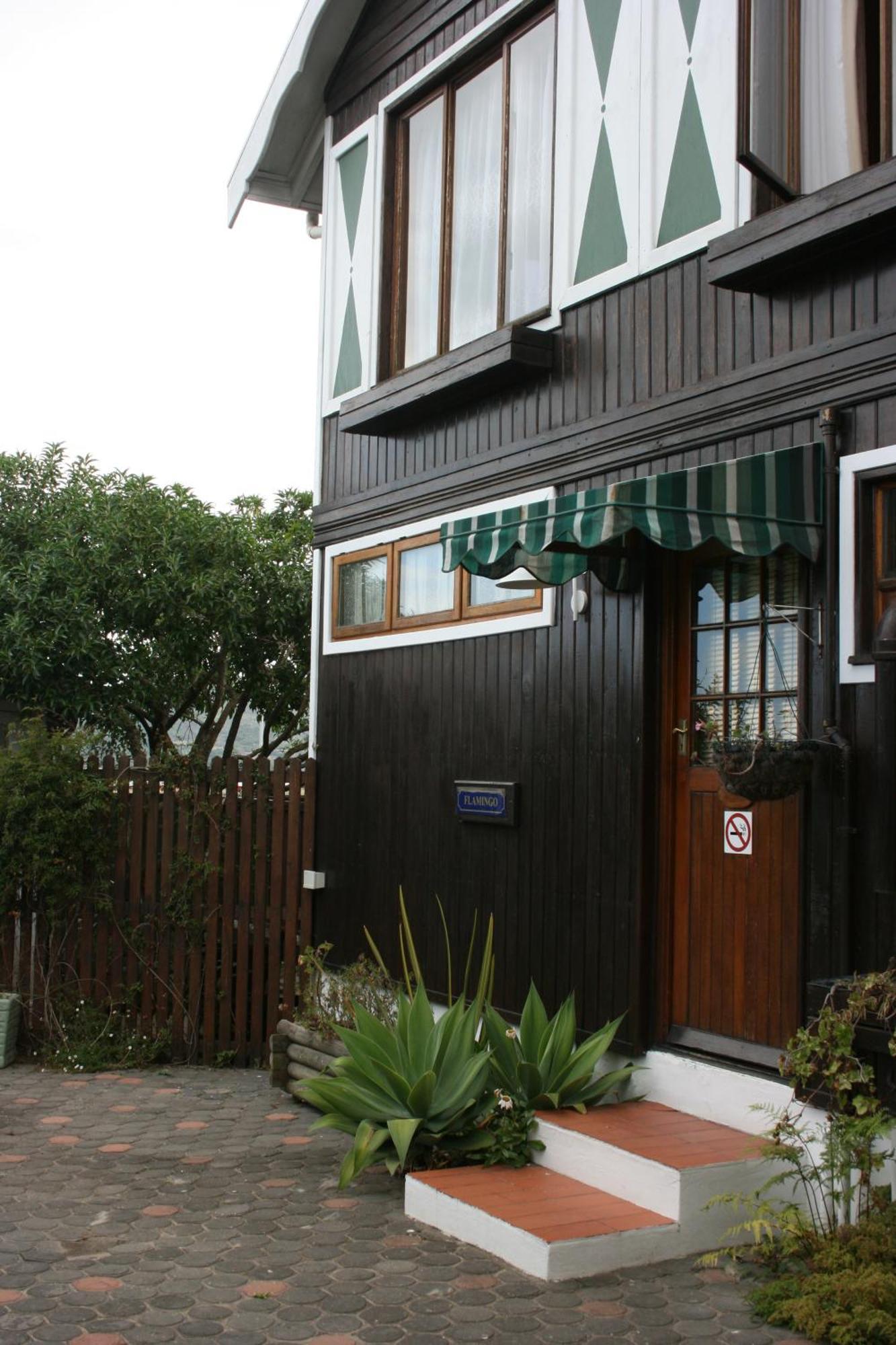 Lakeside Accommodation Knysna Bagian luar foto