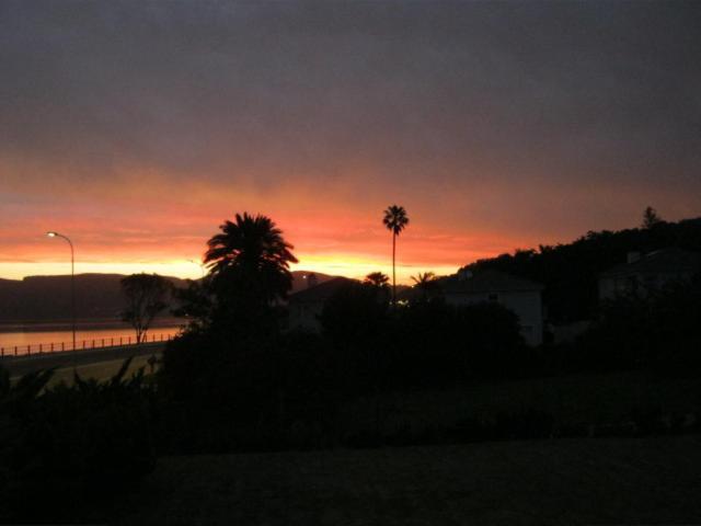 Lakeside Accommodation Knysna Bagian luar foto